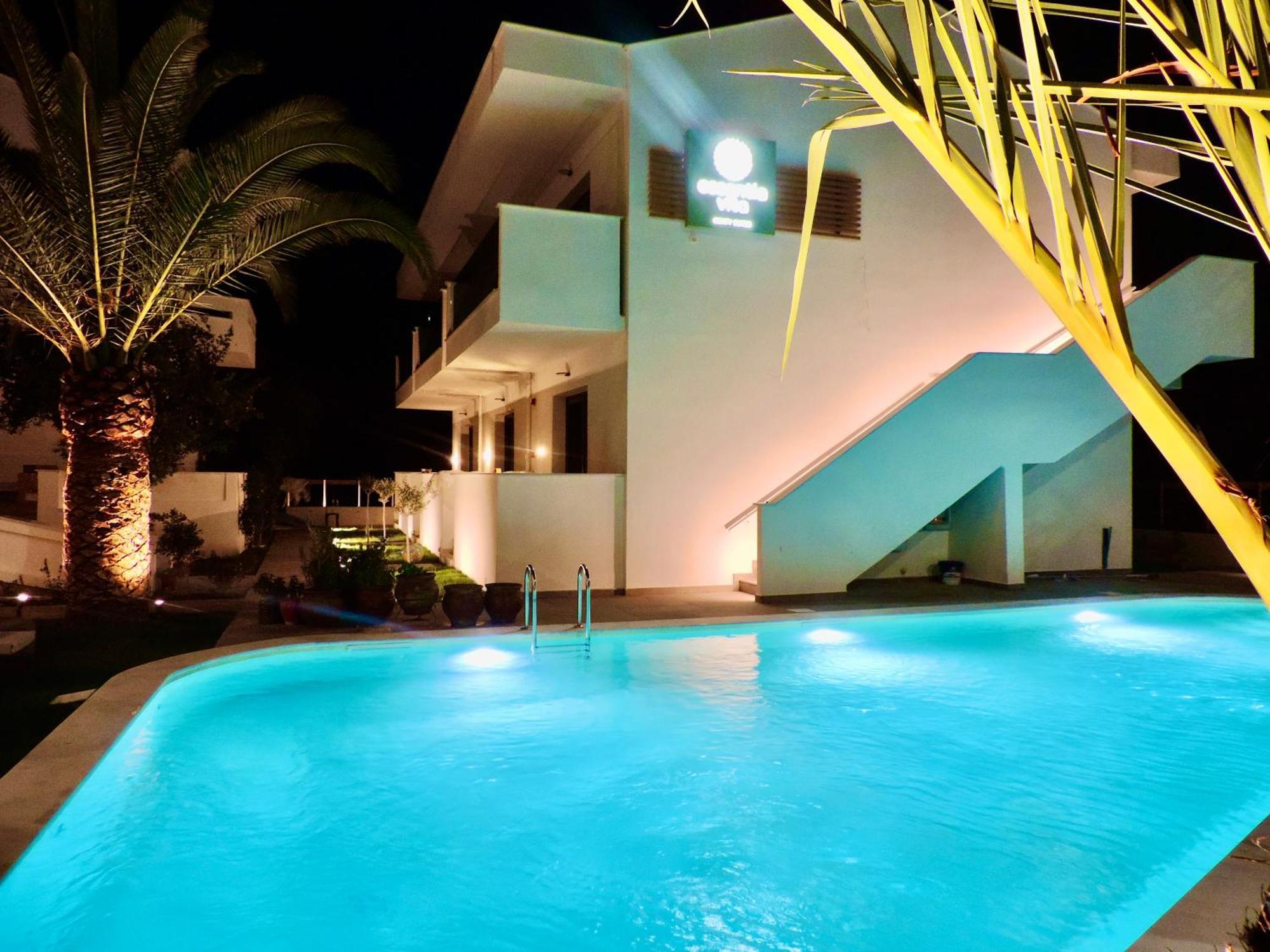 Essentia Vita Comfy Suites Limenas  Esterno foto